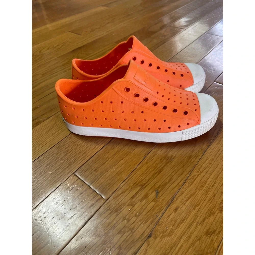 Native Jefferson Kids Orange EVA Slip On Water Shoes Sneakers J2